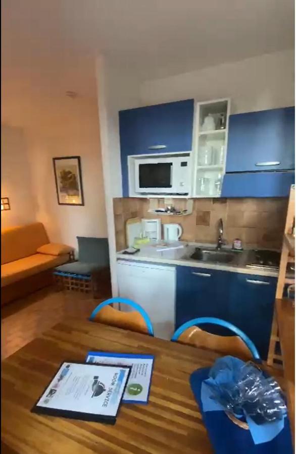 Residence "Le Golfe Bleu" โรกบรูน-กัป-มาร์แต็ง ภายนอก รูปภาพ