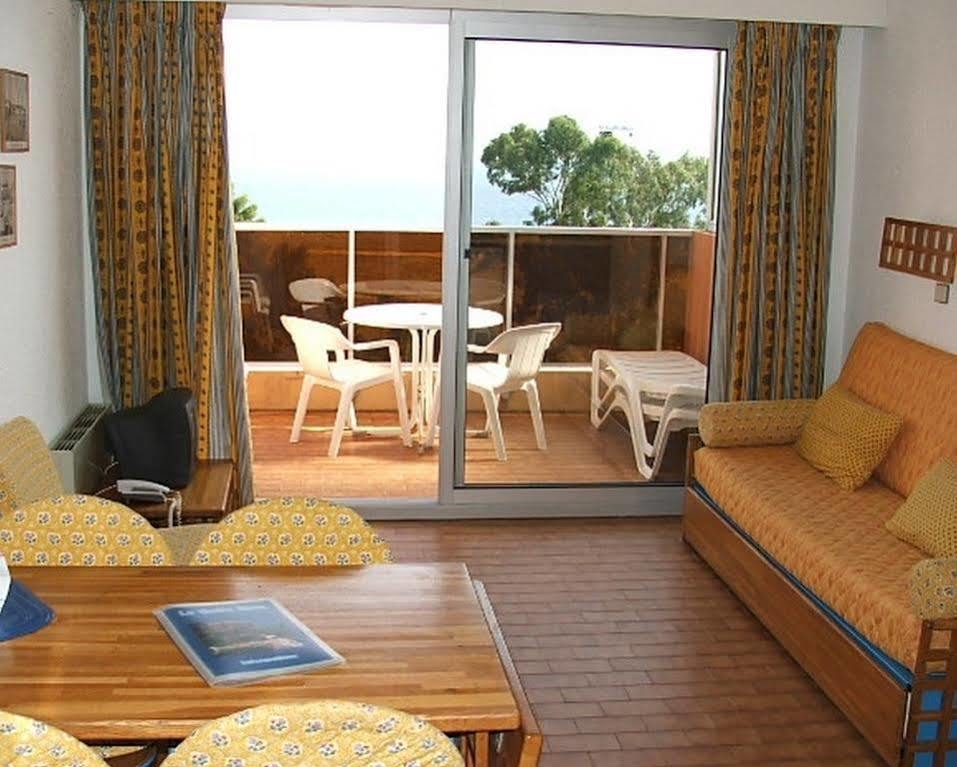 Residence "Le Golfe Bleu" โรกบรูน-กัป-มาร์แต็ง ภายนอก รูปภาพ
