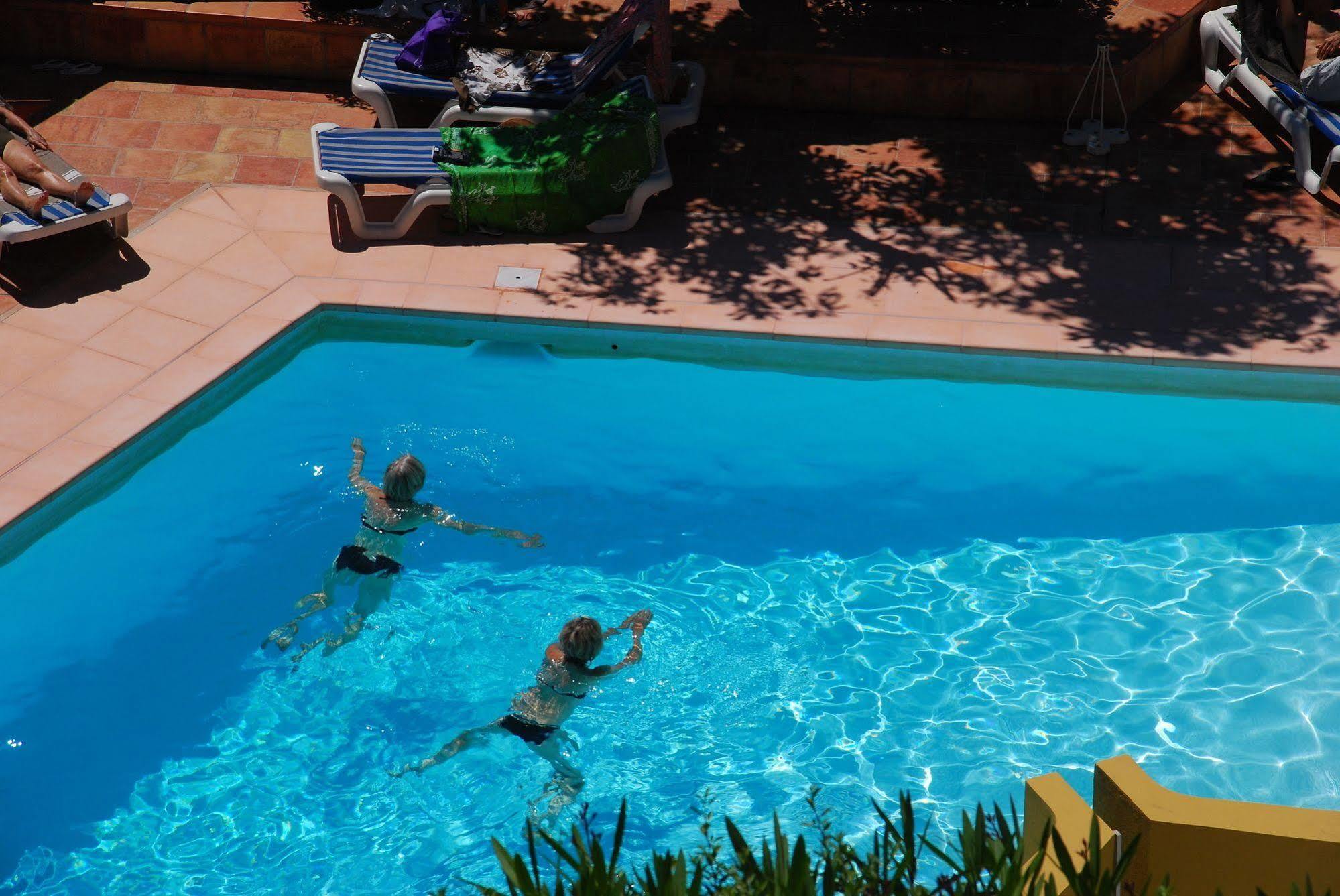 Residence "Le Golfe Bleu" โรกบรูน-กัป-มาร์แต็ง ภายนอก รูปภาพ