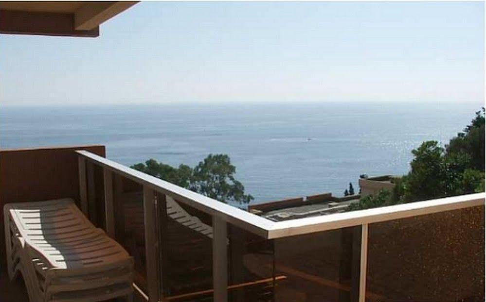 Residence "Le Golfe Bleu" โรกบรูน-กัป-มาร์แต็ง ภายนอก รูปภาพ